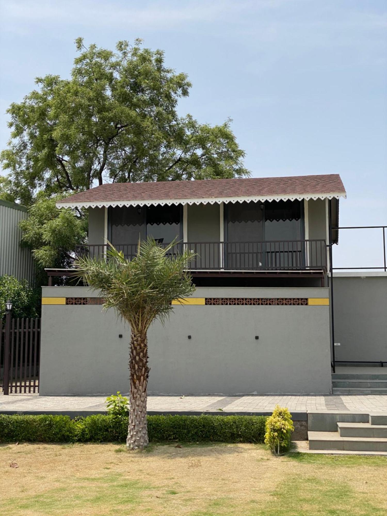 The Pavilion Park Resort Malegaon Eksteriør billede